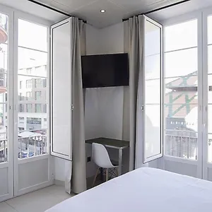 ** Hotel The Lights España