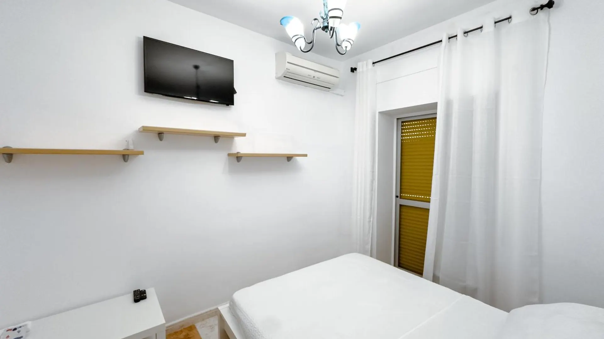 Hostal Habitaciones & Suites Don Pepin Málaga Pensión